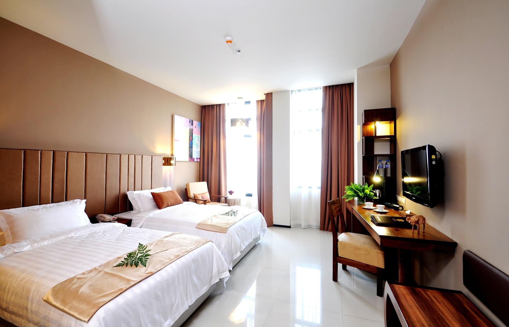 Grand Howard Hotel Бангкок Екстер'єр фото